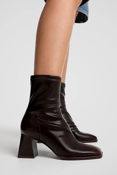 Kadın Siyah Streç Bilekli Orta Boy Topuklu Bot  Kahverengi