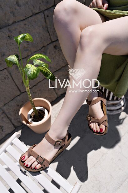 Gusse Kadın Nubuk Parmak Arası Sandalet  Taba 4